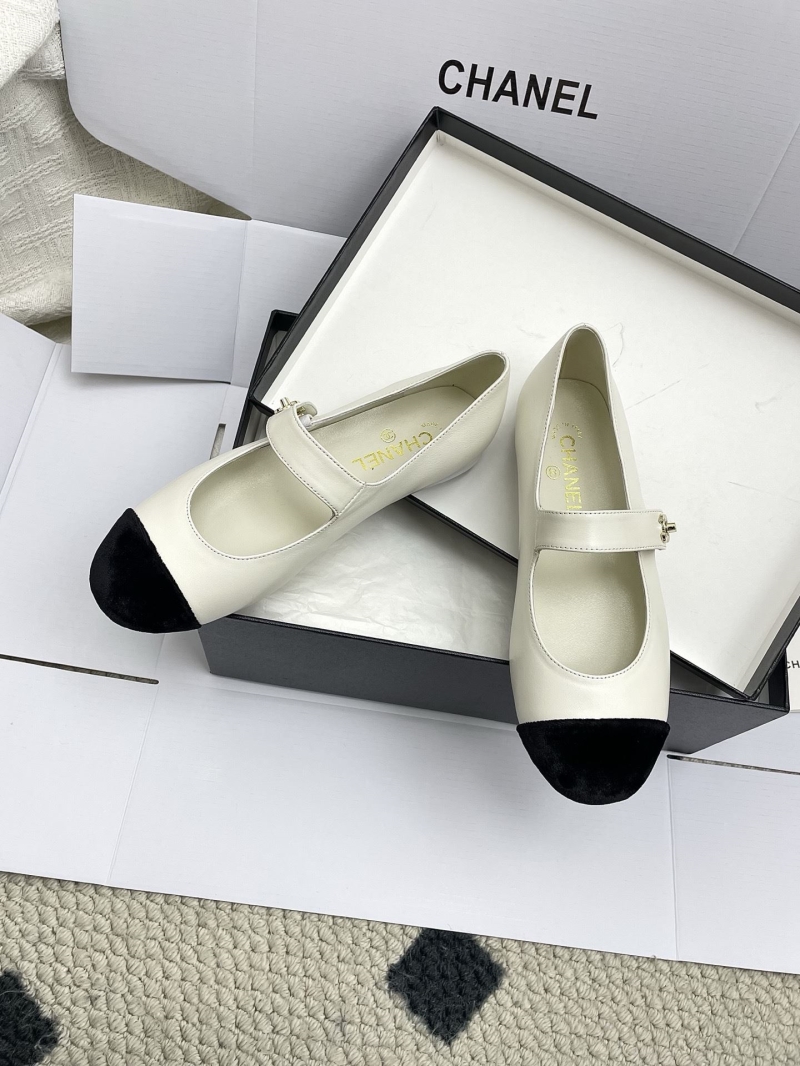 Ch**el flat shoes